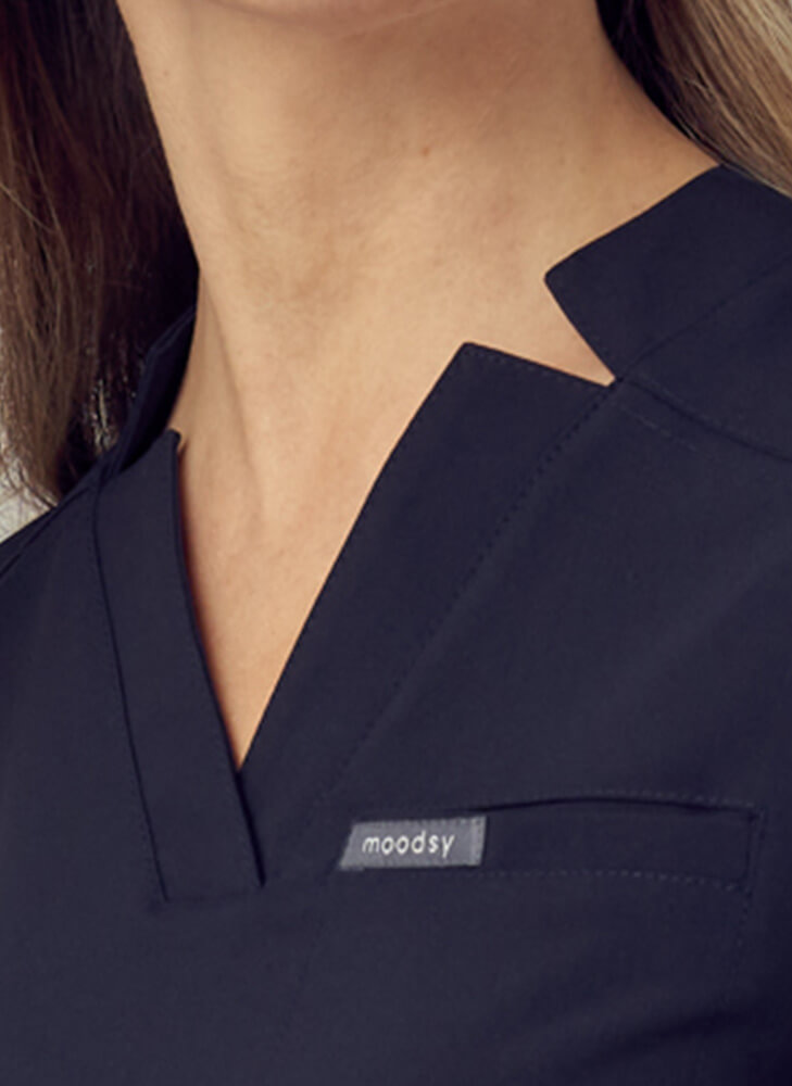 Bluza Medyczna Damska – Scrubs Comfy Graphite