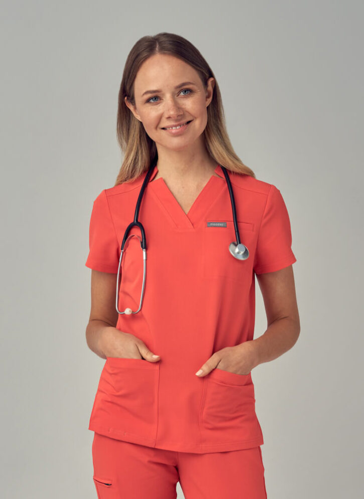 Bluza Medyczna Damska – Scrubs Comfy Strawberry