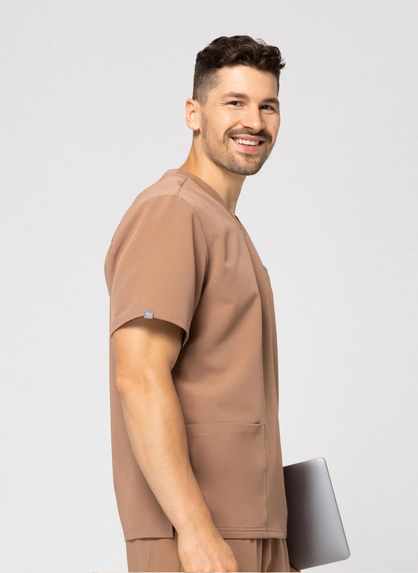 sporty-brown-bluza-1