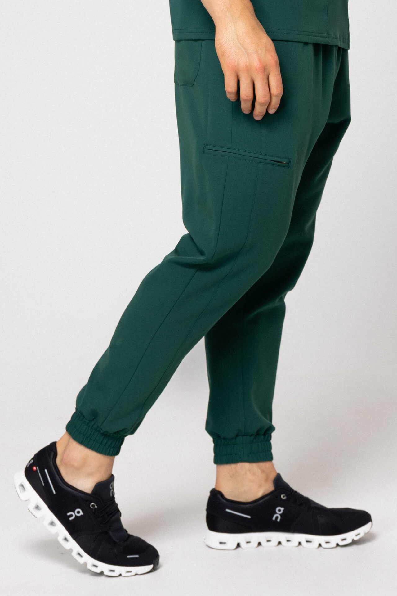 sporty-dark-green-spodnie-2
