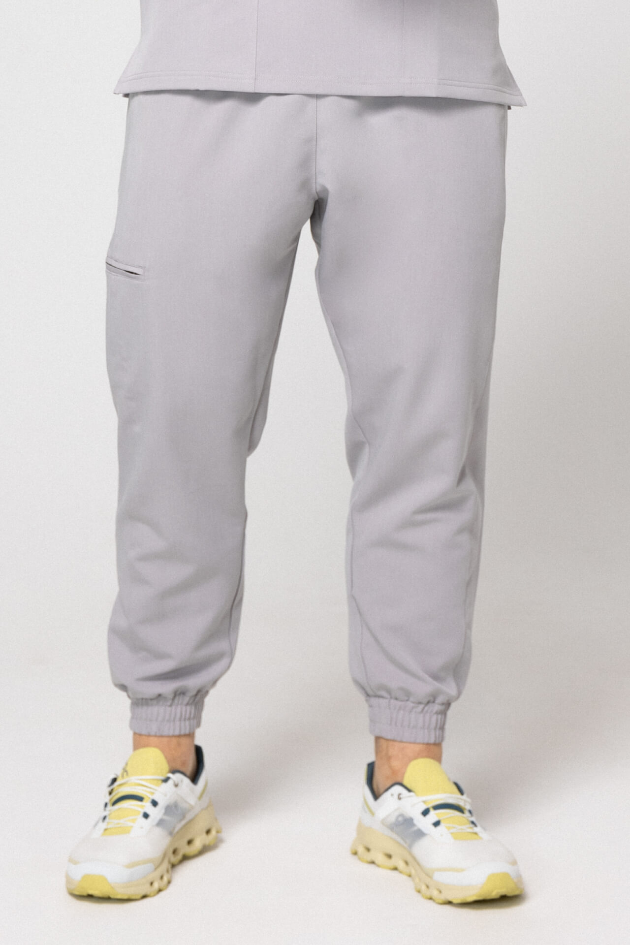 sporty-light-gray-spodnie-1